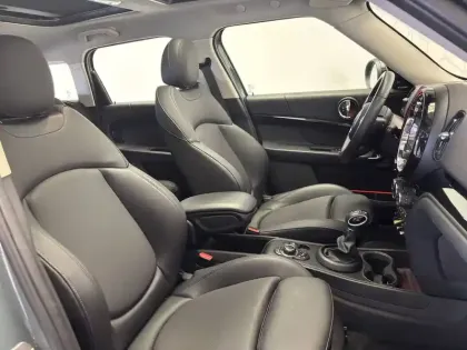 Photo 16 Mini Mini Countryman 125 - 95 ch ALL4 BVA6