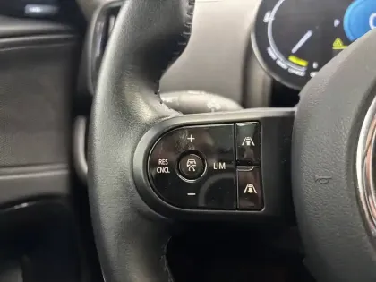 Photo 31 Mini Mini Countryman 125 - 95 ch ALL4 BVA6