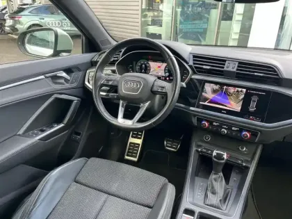 Photo 38 Audi Q3  Sportback 45 TFSIe 245 ch S tronic 6