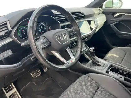 Photo 14 Audi Q3  Sportback 45 TFSIe 245 ch S tronic 6