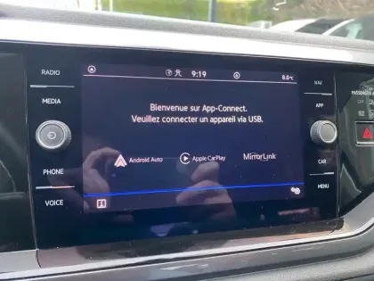 Photo 19 Volkswagen Taigo  1.0 TSI 110 DSG7