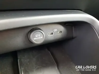 Photo 20 Volvo Xc40  Recharge 231 ch 1EDT