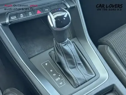 Photo 13 Audi Q3  35 TDI 150 ch S tronic 7