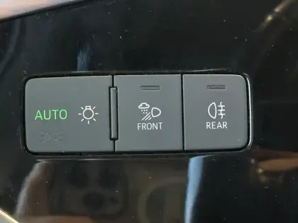 Photo 12 Audi Q3  35 TDI 150 ch S tronic 7