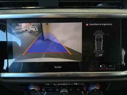 Photo 24 Audi Q3  35 TDI 150 ch S tronic 7