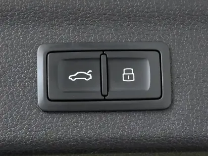 Photo 14 Audi Q3  35 TDI 150 ch S tronic 7