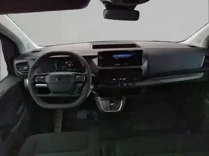 Photo 19 Peugeot Expert  Combi XL BlueHDi 180 S&S EAT8