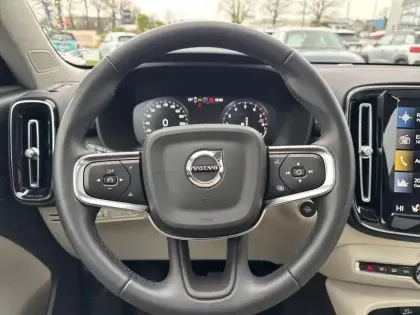 Photo 8 Volvo Xc40  T5 Recharge 180+82 ch DCT7