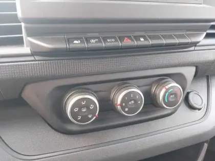 Photo 24 Renault Trafic  FGN L1H1 3000 KG BLUE DCI 130