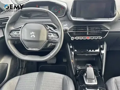 Photo 7 Peugeot 208  Electrique 50 kWh 136ch