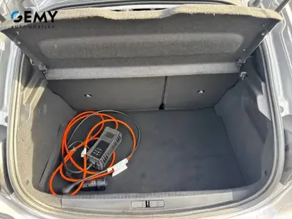 Photo 5 Peugeot 208  Electrique 50 kWh 136ch