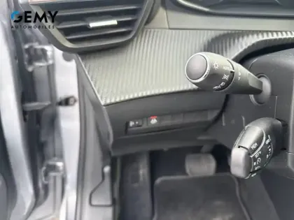 Photo 25 Peugeot 208  Electrique 50 kWh 136ch