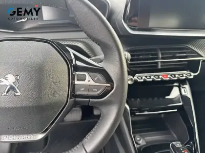 Photo 19 Peugeot 208  Electrique 50 kWh 136ch