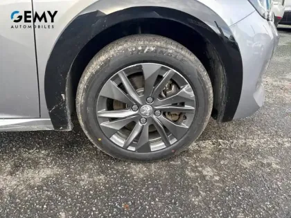 Photo 12 Peugeot 208  Electrique 50 kWh 136ch