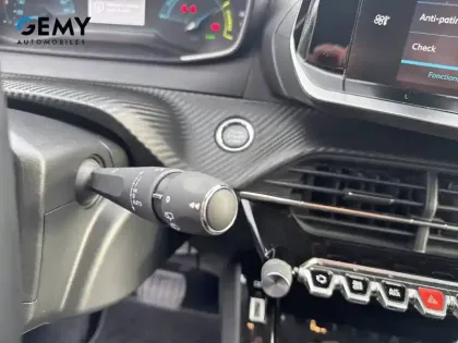 Photo 26 Peugeot 208  Electrique 50 kWh 136ch