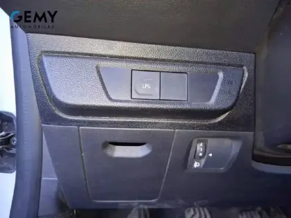 Photo 12 Dacia Sandero  ECO-G 100 - 22