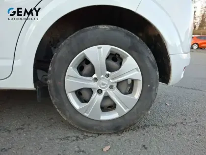 Photo 10 Dacia Sandero  ECO-G 100 - 22