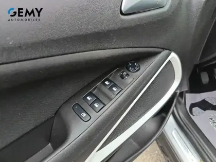 Photo 12 Opel Crossland X  1.2 Turbo 110 ch