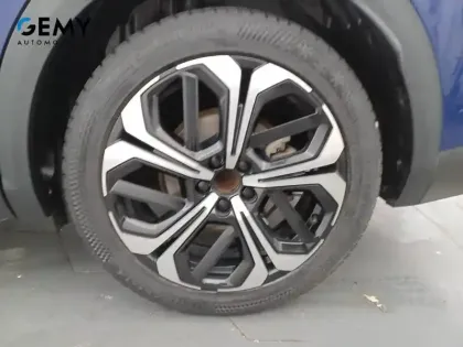 Photo 10 Citroën C5  X Hybride Rechargeable 225 S&S e-EAT8