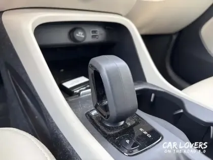 Photo 12 Volvo Xc40  T4 Recharge 129+82 ch DCT7