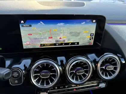 Photo 6 Mercedes GLA  200 7G-DCT