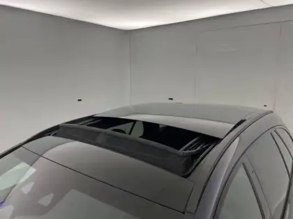 Photo 100 Mercedes Classe E  Break 300 e Hybrid EQ 9G-Tronic