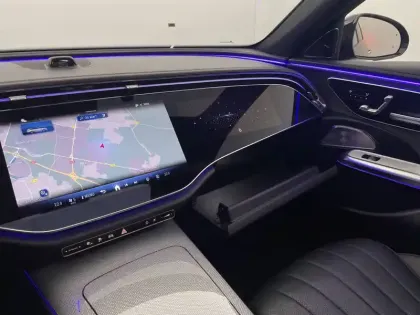 Photo 107 Mercedes Classe E  Break 300 e Hybrid EQ 9G-Tronic