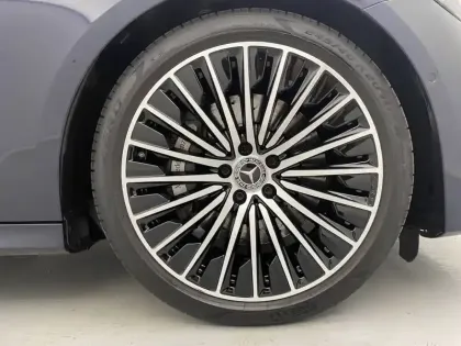 Photo 48 Mercedes Classe E  Break 300 e Hybrid EQ 9G-Tronic