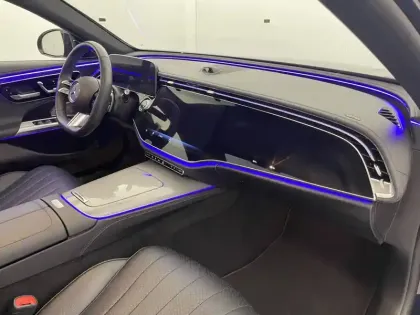 Photo 31 Mercedes Classe E  Break 300 e Hybrid EQ 9G-Tronic