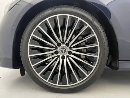 Photo 53 Mercedes Classe E  Break 300 e Hybrid EQ 9G-Tronic