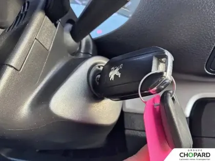 Photo 20 Peugeot Expert  FGN TOLE LONG BLUEHDI 180 S&S EAT8