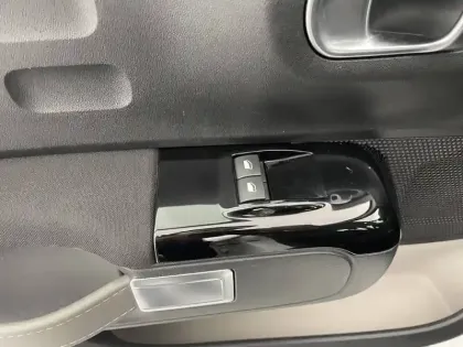 Photo 24 Citroën C3  PureTech 83 S&S BVM5