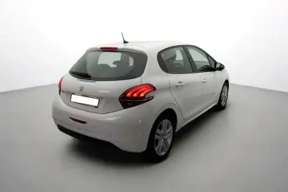 Photo 5 Peugeot 208  PureTech 82ch S&S BVM5