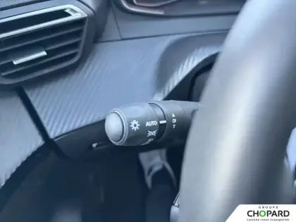 Photo 17 Peugeot 208  PureTech 75 S&S BVM5