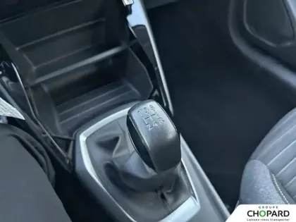 Photo 15 Peugeot 208  PureTech 75 S&S BVM5