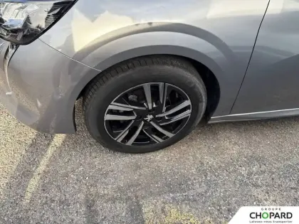 Photo 11 Peugeot 208  PureTech 75 S&S BVM5