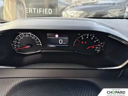 Photo 20 Peugeot 208  PureTech 75 S&S BVM5