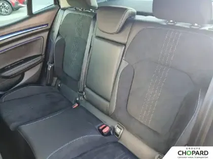 Photo 17 Renault Megane Mégane IV Berline TCe 140 EDC FAP