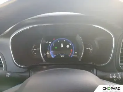 Photo 16 Renault Megane Mégane IV Berline TCe 140 EDC FAP