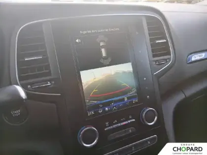 Photo 14 Renault Megane Mégane IV Berline TCe 140 EDC FAP