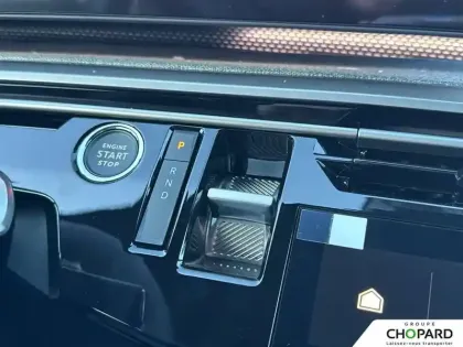 Photo 60 Peugeot 3008  Electrique 210 ch 73 kWh