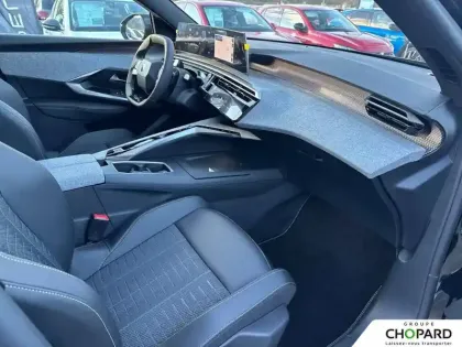 Photo 75 Peugeot 3008  Electrique 210 ch 73 kWh