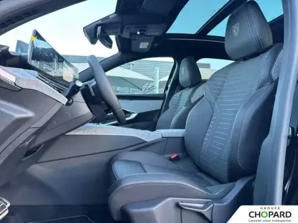 Photo 73 Peugeot 3008  Electrique 210 ch 73 kWh