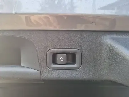 Photo 8 Mercedes CLA  Shooting Brake 250 e 8G-DCT