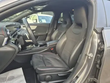 Photo 13 Mercedes CLA  Shooting Brake 250 e 8G-DCT