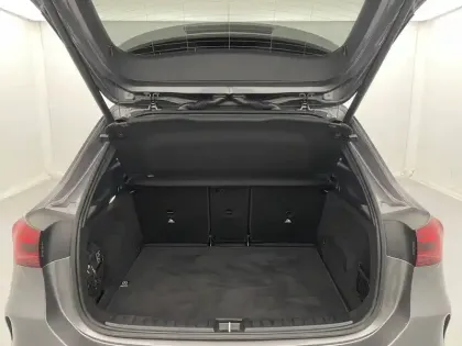 Photo 13 Mercedes GLA  250 e Hybrid EQ 8G-DCT