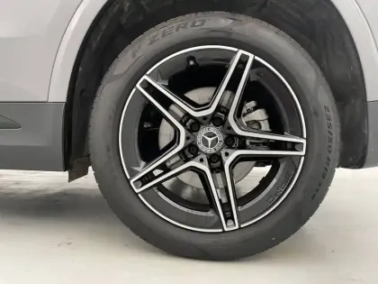 Photo 17 Mercedes GLA  250 e Hybrid EQ 8G-DCT