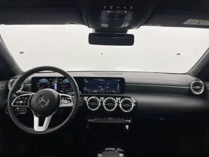 Photo 29 Mercedes CLA  Coupé 200 d 8G-DCT