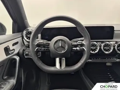 Photo 15 Mercedes Classe A  200 d 8G-DCT