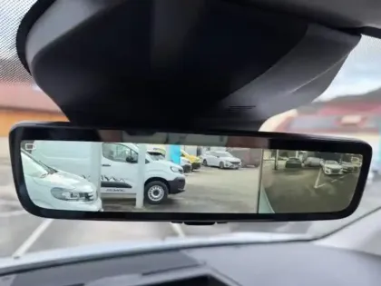 Photo 13 Peugeot Expert  FGN M DIESEL 150 CH AUTOMATIQUE